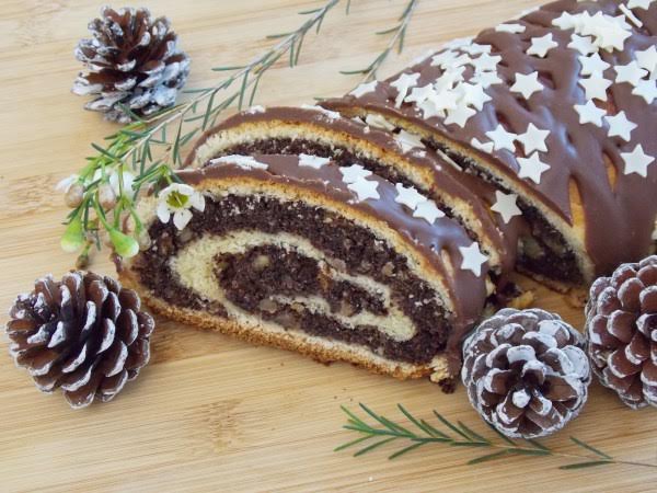 Drożdżowa strucla makowa